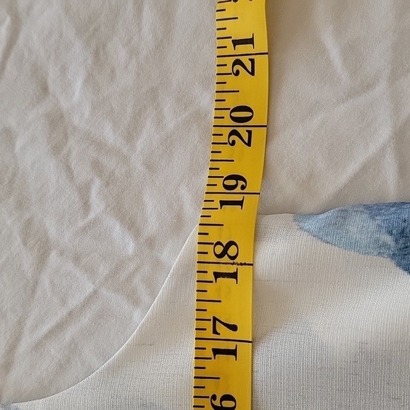 Unbranded Size M White w/ Blue Floral Tiered / Layered-Look Tank Sleeveless Top - Picture 8 of 12